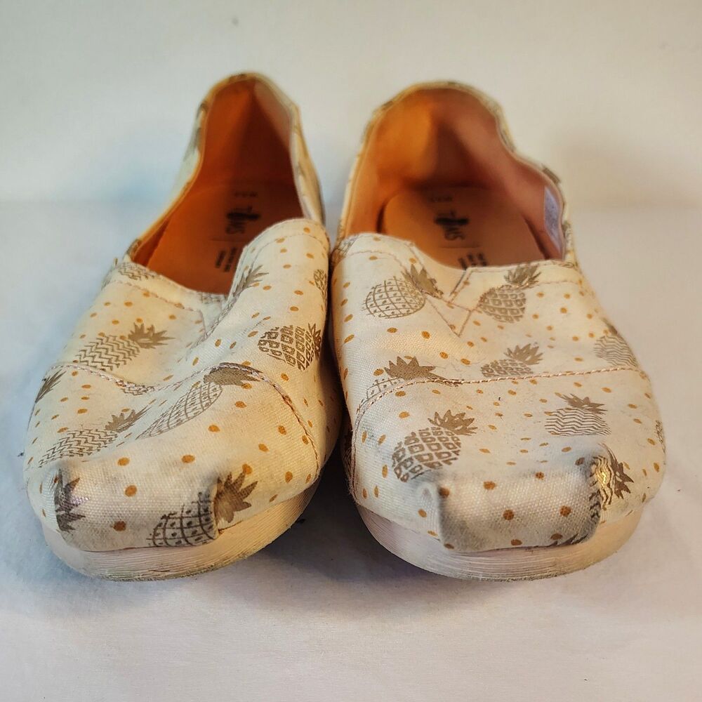 TOMS Classic Slip On Pineapple Print Shoes Womens 8.5 Tropical Gold Polka Dot - Picture 4 of 7